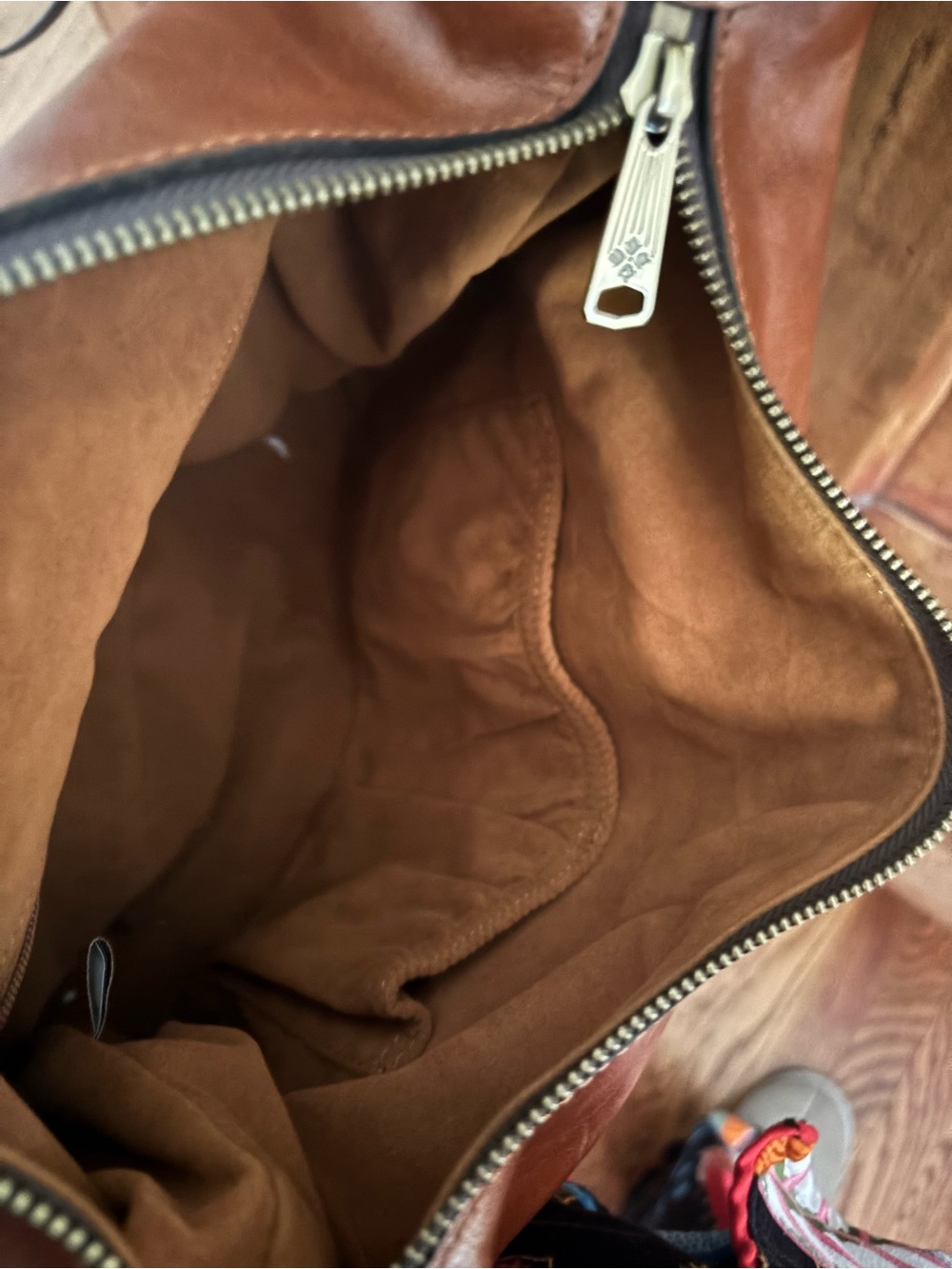STUNNING Patricia Nash Elia Leather Hobo Bag - Rich Cognac Patina! - Picture 10 of 12